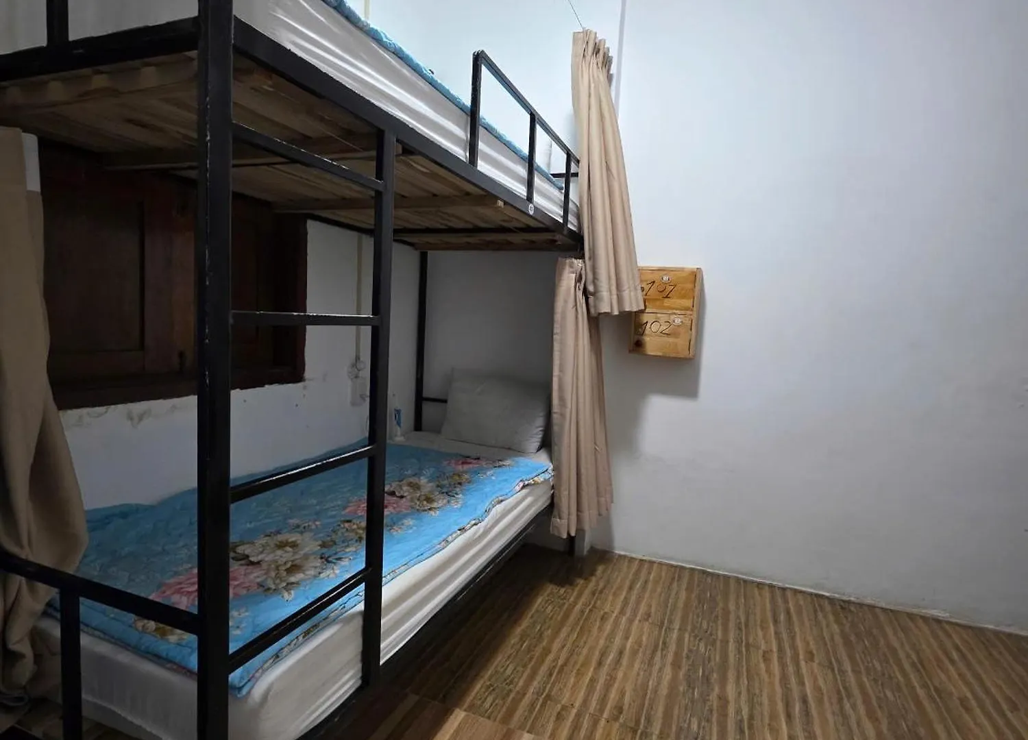 Luangprabang Aurora Hostel